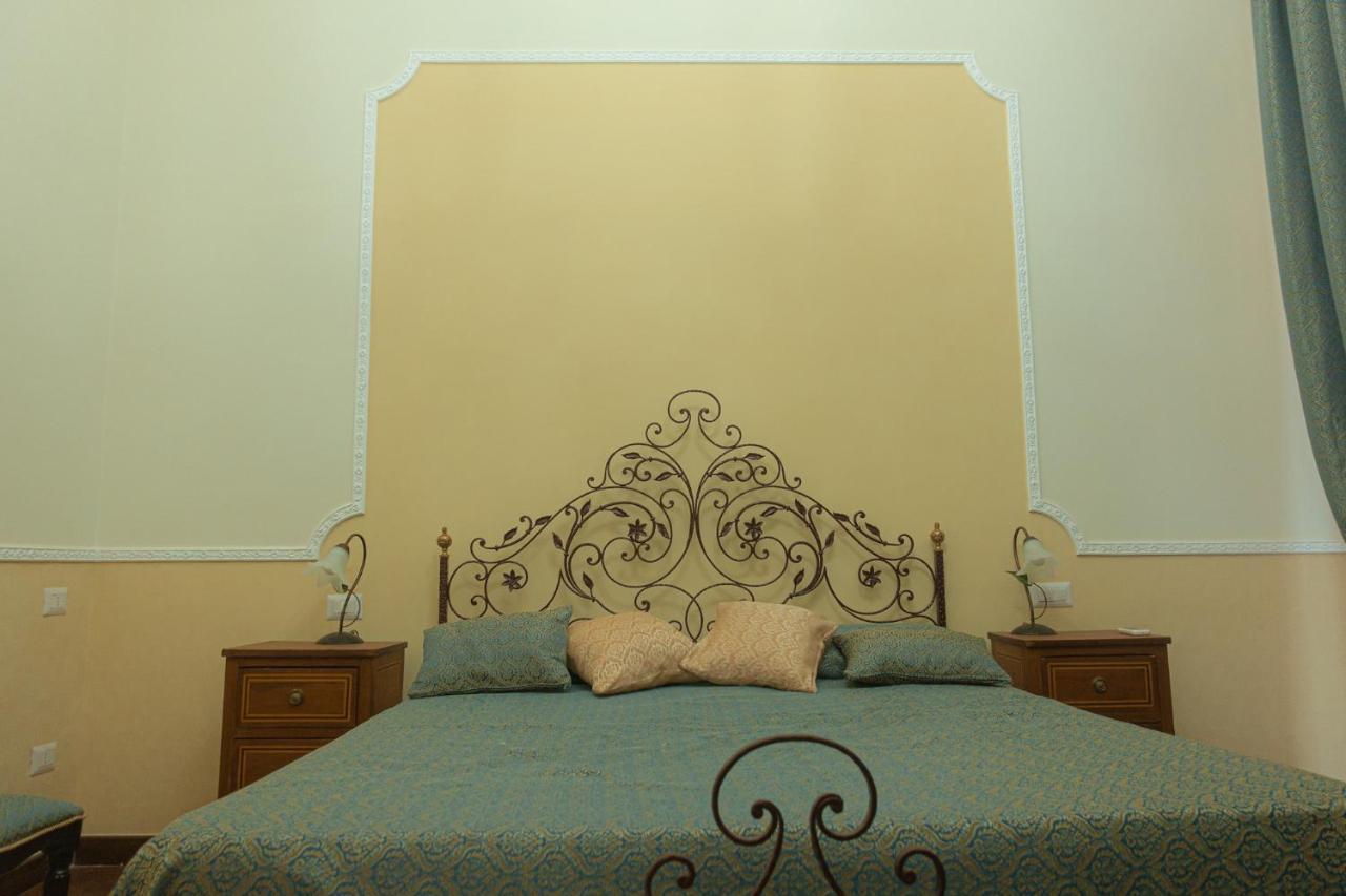 Appartement Palazzo Capece à Caivano Extérieur photo